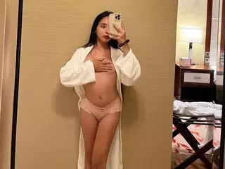AlisaMateo nude spectacles