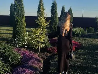 AnnaLii amateur free