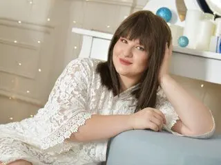 MonikaGordon video chatte